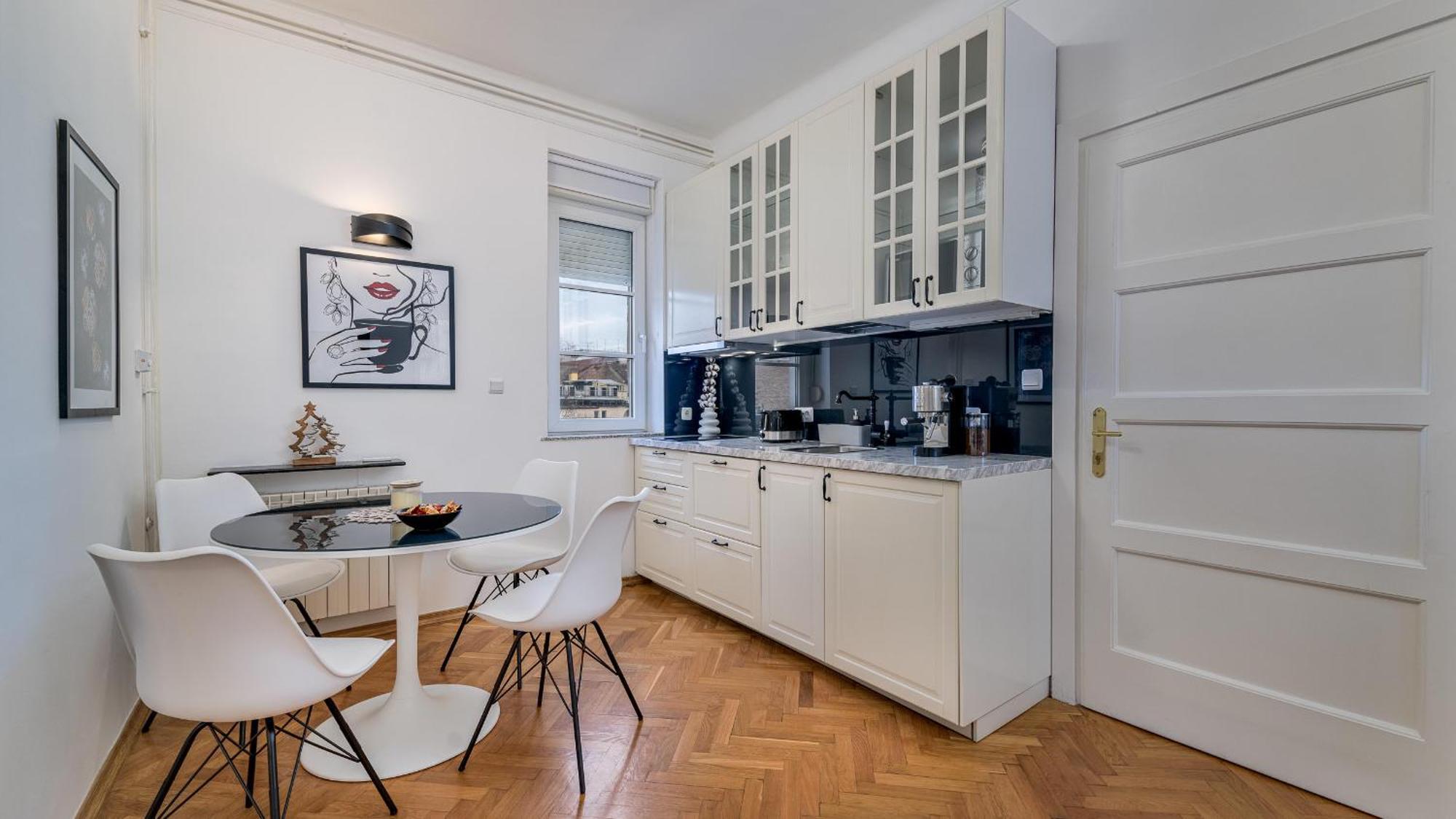Iva'S Central Apartment Zagreb Dış mekan fotoğraf